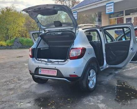 Серый Дачия Sandero StepWay, объемом двигателя 1.5 л и пробегом 191 тыс. км за 8500 $, фото 39 на Automoto.ua