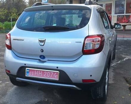 Серый Дачия Sandero StepWay, объемом двигателя 1.5 л и пробегом 191 тыс. км за 8500 $, фото 88 на Automoto.ua
