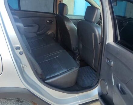 Сірий Дачія Sandero StepWay, об'ємом двигуна 0.9 л та пробігом 197 тис. км за 5500 $, фото 7 на Automoto.ua