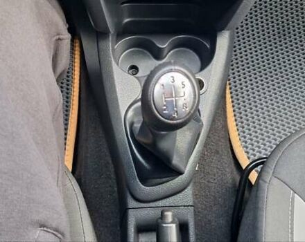 Серый Дачия Sandero StepWay, объемом двигателя 1.5 л и пробегом 191 тыс. км за 8500 $, фото 95 на Automoto.ua