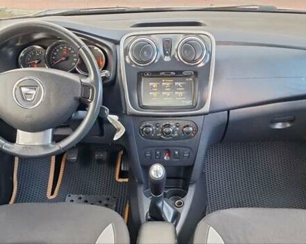 Серый Дачия Sandero StepWay, объемом двигателя 1.5 л и пробегом 191 тыс. км за 8500 $, фото 13 на Automoto.ua