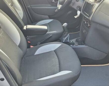 Серый Дачия Sandero StepWay, объемом двигателя 1.5 л и пробегом 191 тыс. км за 8500 $, фото 65 на Automoto.ua