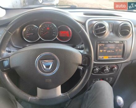 Сірий Дачія Sandero StepWay, об'ємом двигуна 0.9 л та пробігом 197 тис. км за 5500 $, фото 13 на Automoto.ua