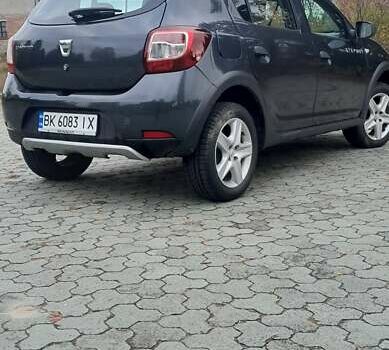Сірий Дачія Sandero StepWay, об'ємом двигуна 1.5 л та пробігом 89 тис. км за 7900 $, фото 3 на Automoto.ua