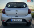 Серый Дачия Sandero StepWay, объемом двигателя 1.5 л и пробегом 130 тыс. км за 9600 $, фото 20 на Automoto.ua