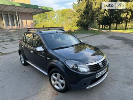 Сірий Дачія Sandero StepWay, об'ємом двигуна 1.5 л та пробігом 228 тис. км за 6700 $, фото 1 на Automoto.ua