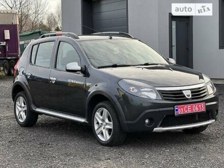 Дачія Sandero StepWay 2010 у Дніпро (Дніпропетровську) на Automoto.ua Сірий Дачія Sandero StepWay, об'ємом двигуна 1.6 л та пробігом 191 тис. км за 6900 $, фото 1 на Automoto.ua