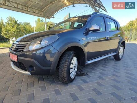 Дачия Sandero StepWay 2010 в Хороле на Automoto.ua Серый Дачия Sandero StepWay, объемом двигателя 1.6 л и пробегом 150 тыс. км за 6300 $, фото 1 на Automoto.ua
