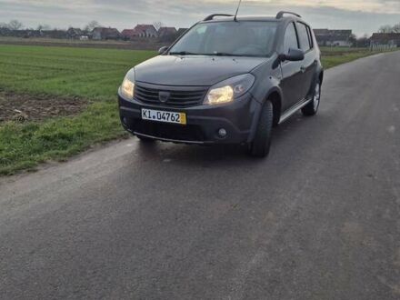 Сірий Дачія Sandero StepWay, об'ємом двигуна 1.6 л та пробігом 190 тис. км за 5800 $, фото 1 на Automoto.ua