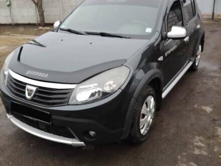 Дачія Sandero StepWay 2012 у Царичанке на Automoto.ua Сірий Дачія Sandero StepWay, об'ємом двигуна 1.5 л та пробігом 148 тис. км за 6950 $, фото 1 на Automoto.ua