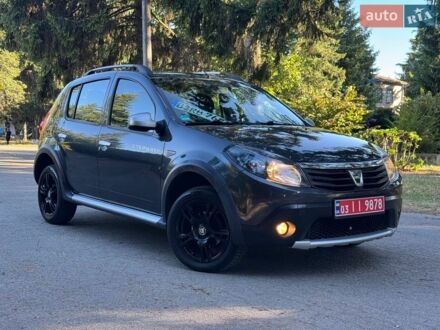 Сірий Дачія Sandero StepWay, об'ємом двигуна 1.6 л та пробігом 125 тис. км за 6750 $, фото 1 на Automoto.ua