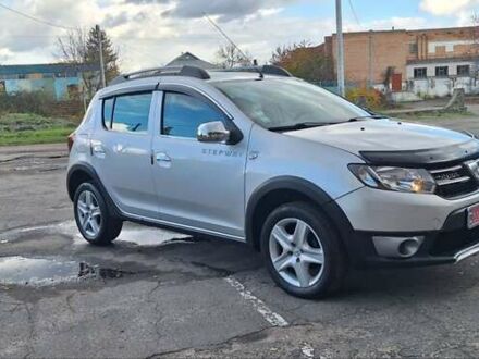 Серый Дачия Sandero StepWay, объемом двигателя 1.5 л и пробегом 191 тыс. км за 8500 $, фото 1 на Automoto.ua