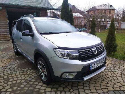 Дачія Sandero StepWay 2019 у Коломые на Automoto.ua Сірий Дачія Sandero StepWay, об'ємом двигуна 1.5 л та пробігом 15 тис. км за 11000 $, фото 1 на Automoto.ua