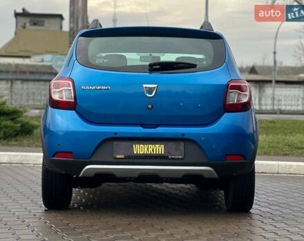 Синий Дачия Sandero StepWay, объемом двигателя 1.5 л и пробегом 219 тыс. км за 7950 $, фото 11 на Automoto.ua