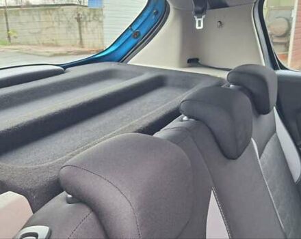 Синій Дачія Sandero StepWay, об'ємом двигуна 1.5 л та пробігом 198 тис. км за 8900 $, фото 89 на Automoto.ua