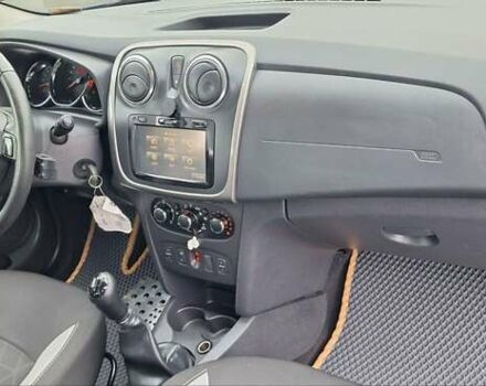 Синій Дачія Sandero StepWay, об'ємом двигуна 1.5 л та пробігом 198 тис. км за 8900 $, фото 68 на Automoto.ua