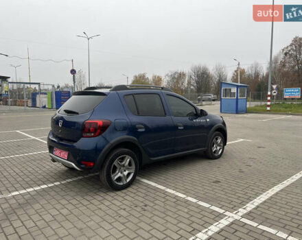Синий Дачия Sandero StepWay, объемом двигателя 1.5 л и пробегом 221 тыс. км за 9400 $, фото 4 на Automoto.ua