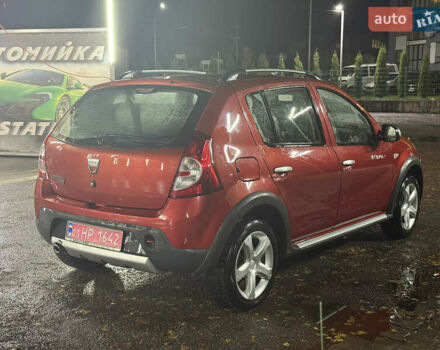 Дачия Sandero StepWay 2010 в Луцке на Automoto.ua Оранжевый Дачия Sandero StepWay, объемом двигателя 1.6 л и пробегом 181 тыс. км за 6290 $, фото 2 на Automoto.ua