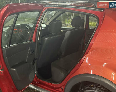 Дачия Sandero StepWay 2010 в Луцке на Automoto.ua Оранжевый Дачия Sandero StepWay, объемом двигателя 1.6 л и пробегом 181 тыс. км за 6290 $, фото 5 на Automoto.ua