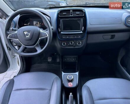 Белый Дачия Spring, объемом двигателя 0 л и пробегом 3 тыс. км за 11000 $, фото 9 на Automoto.ua