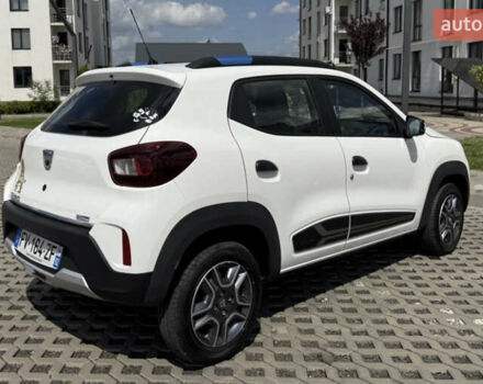 Белый Дачия Spring, объемом двигателя 0 л и пробегом 11 тыс. км за 8550 $, фото 5 на Automoto.ua