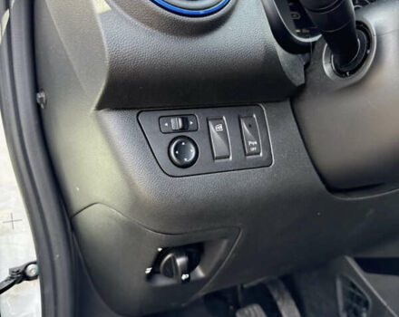 Белый Дачия Spring, объемом двигателя 0 л и пробегом 11 тыс. км за 8550 $, фото 40 на Automoto.ua