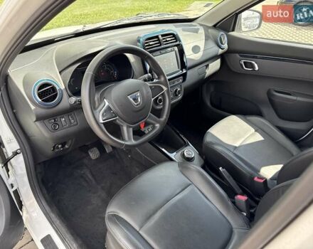 Белый Дачия Spring, объемом двигателя 0 л и пробегом 9 тыс. км за 7950 $, фото 30 на Automoto.ua