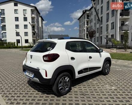Белый Дачия Spring, объемом двигателя 0 л и пробегом 9 тыс. км за 7950 $, фото 5 на Automoto.ua