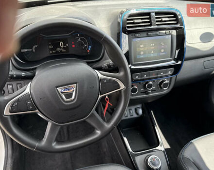 Белый Дачия Spring, объемом двигателя 0 л и пробегом 11 тыс. км за 8550 $, фото 30 на Automoto.ua