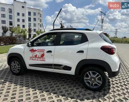 Белый Дачия Spring, объемом двигателя 0 л и пробегом 9 тыс. км за 7950 $, фото 9 на Automoto.ua
