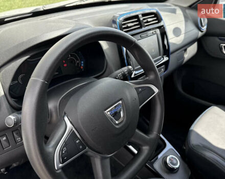 Белый Дачия Spring, объемом двигателя 0 л и пробегом 11 тыс. км за 8550 $, фото 31 на Automoto.ua