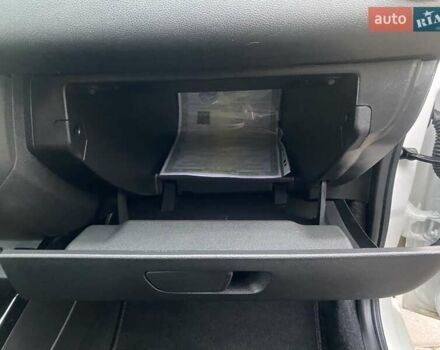 Білий Дачія Spring, об'ємом двигуна 0 л та пробігом 27 тис. км за 8900 $, фото 44 на Automoto.ua