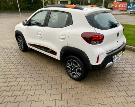 Белый Дачия Spring, объемом двигателя 0 л и пробегом 39 тыс. км за 9800 $, фото 7 на Automoto.ua