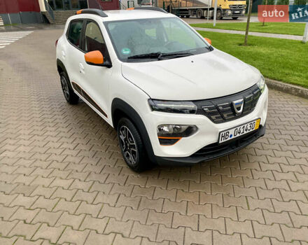 Белый Дачия Spring, объемом двигателя 0 л и пробегом 39 тыс. км за 9800 $, фото 3 на Automoto.ua