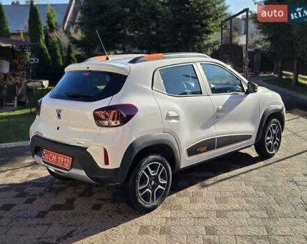 Белый Дачия Spring, объемом двигателя 0 л и пробегом 27 тыс. км за 9150 $, фото 12 на Automoto.ua