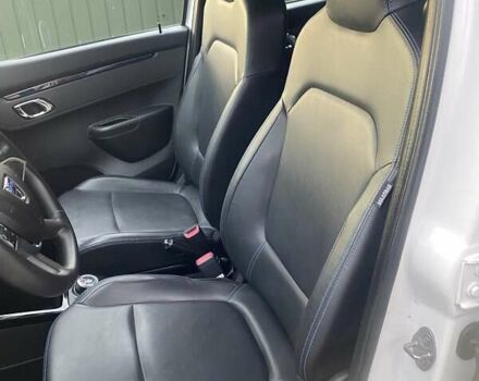 Білий Дачія Spring, об'ємом двигуна 0 л та пробігом 27 тис. км за 8900 $, фото 19 на Automoto.ua