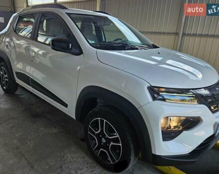 Белый Дачия Spring, объемом двигателя 0 л и пробегом 32 тыс. км за 9800 $, фото 6 на Automoto.ua