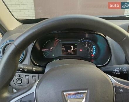 Белый Дачия Spring, объемом двигателя 0 л и пробегом 41 тыс. км за 9800 $, фото 5 на Automoto.ua