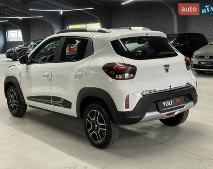 Белый Дачия Spring, объемом двигателя 0 л и пробегом 50 тыс. км за 7600 $, фото 24 на Automoto.ua