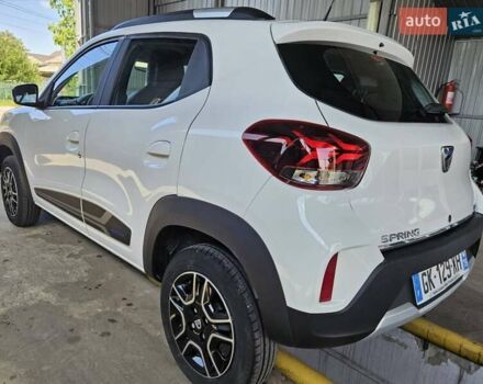 Белый Дачия Spring, объемом двигателя 0 л и пробегом 32 тыс. км за 9800 $, фото 3 на Automoto.ua