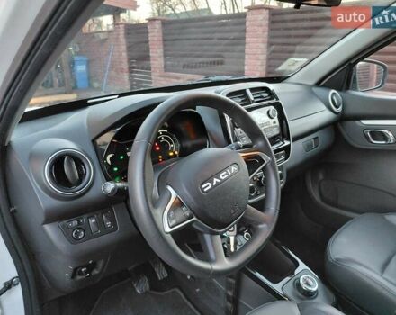 Білий Дачія Spring, об'ємом двигуна 0 л та пробігом 40 тис. км за 9450 $, фото 51 на Automoto.ua
