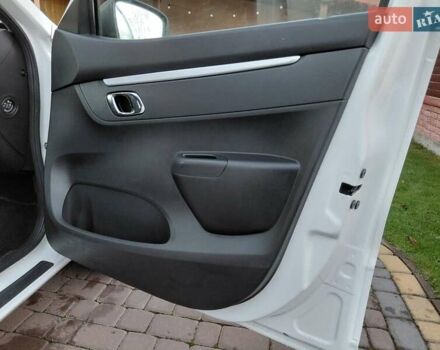 Білий Дачія Spring, об'ємом двигуна 0 л та пробігом 40 тис. км за 9450 $, фото 41 на Automoto.ua