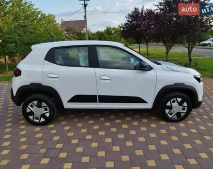 Белый Дачия Spring, объемом двигателя 0 л и пробегом 1 тыс. км за 17000 $, фото 3 на Automoto.ua