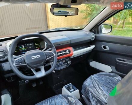 Белый Дачия Spring, объемом двигателя 0 л и пробегом 1 тыс. км за 17000 $, фото 12 на Automoto.ua