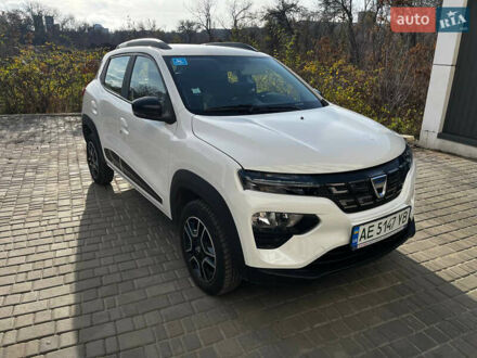 Белый Дачия Spring, объемом двигателя 0 л и пробегом 35 тыс. км за 9500 $, фото 1 на Automoto.ua