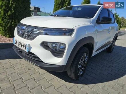 Белый Дачия Spring, объемом двигателя 0 л и пробегом 32 тыс. км за 9800 $, фото 1 на Automoto.ua
