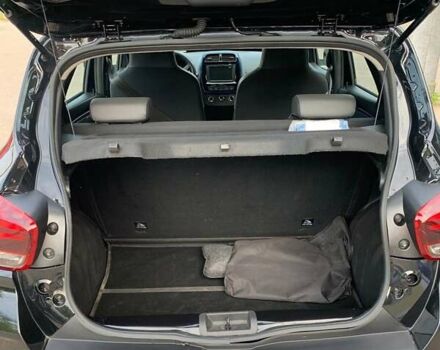 Черный Дачия Spring, объемом двигателя 0 л и пробегом 47 тыс. км за 9300 $, фото 7 на Automoto.ua