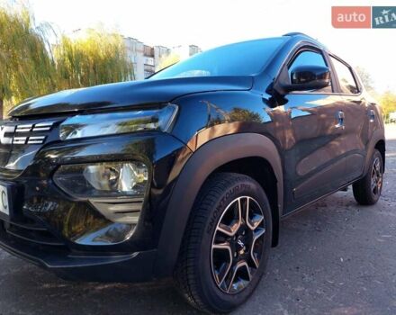 Черный Дачия Spring, объемом двигателя 0 л и пробегом 33 тыс. км за 11700 $, фото 3 на Automoto.ua