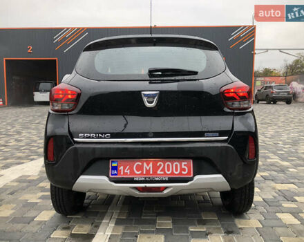 Черный Дачия Spring, объемом двигателя 0 л и пробегом 57 тыс. км за 8499 $, фото 4 на Automoto.ua