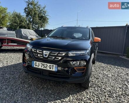 Черный Дачия Spring, объемом двигателя 0 л и пробегом 37 тыс. км за 6900 $, фото 1 на Automoto.ua